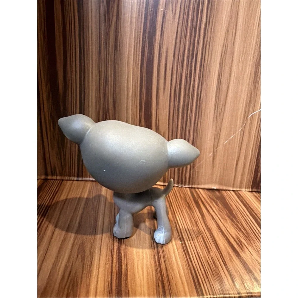 Littlest Pet Shop LPS #319 Gray Greyhound Whippet Dog Blue Eyes Authentic Hasbro